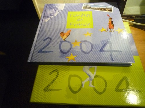 Livre des timbres - livre, 2004