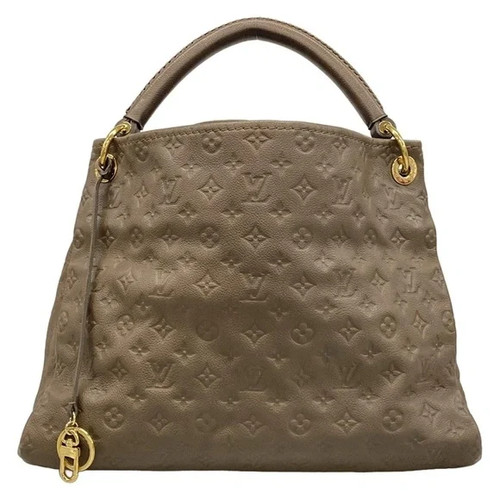 Authentic louis vuitton - louis, artsy