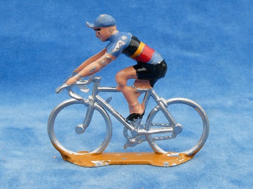 Joli nice cycliste rider - joli,
