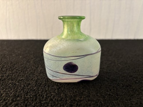 Petit vase gourde - , par