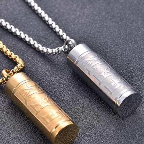 Urne suspendue pendentif