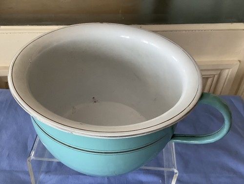 Ancien pot chambre - pot,