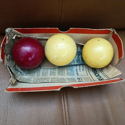 Anciennes boules billard - boules,