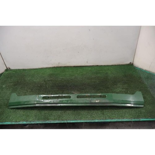 Grille pare choc centralle - grille,