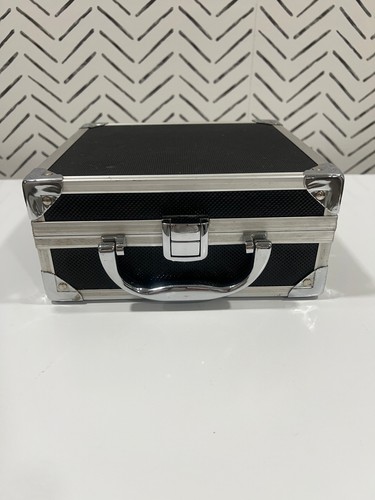 Aluminum sq travel case - 8.5",