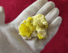 MINERAUX - SOUFRE JAUNE & ARAGONITE - 6 X 5 - 53 gr