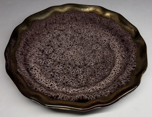 Petite assiette plate signée - plate,