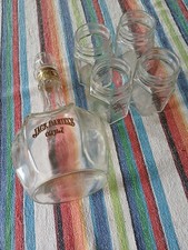 Lot Carafe Et 4 Verres Pots