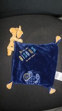 doudou plat mouchoir girafe Je veux des Bisous papa jaune bleu MOTS D'ENFANTS