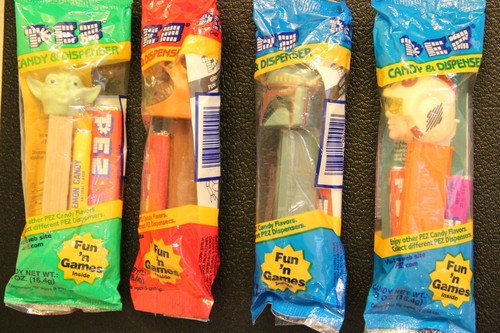 Star wars pez dispensers - star,