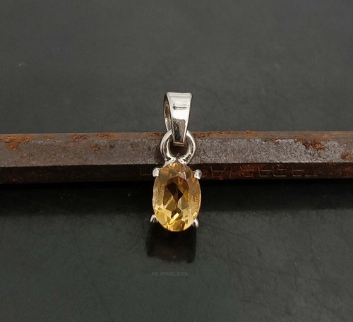 Bijou pendentif petit enfant