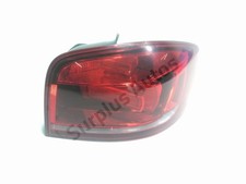FEU ARRIERE DROIT 8P3945096B