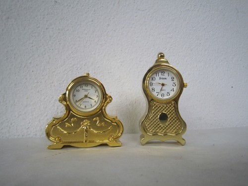Lot montres poser - de, a