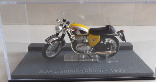Moto bsa lightning 650 - 1/24,