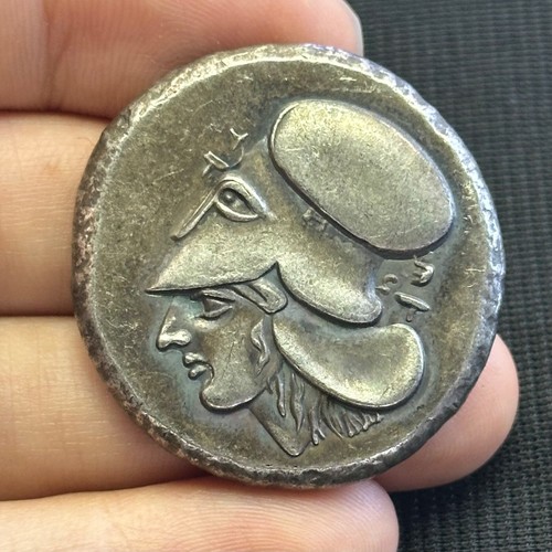 Ancienne pièce monnaie - ancienne, de