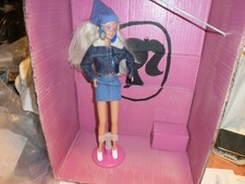 BARBIE NAFNAF sans tenue 1993