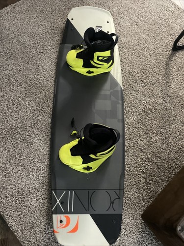Ronix wakeboard and bindings - ronix,