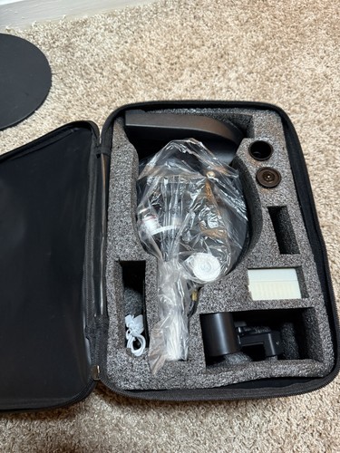 Microscope