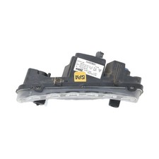 Feu diurne avant gauche -