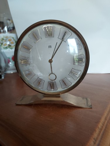 Reveil vintage uti - uti, a