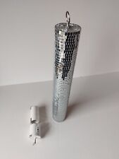 Boule à facettes cylindrique avec mécanisme rotatif