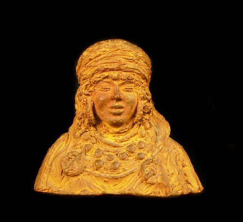 Buste jeune femme musulmane - de,