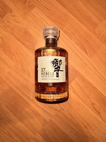 Wisky japonais hibiki ans - 17,