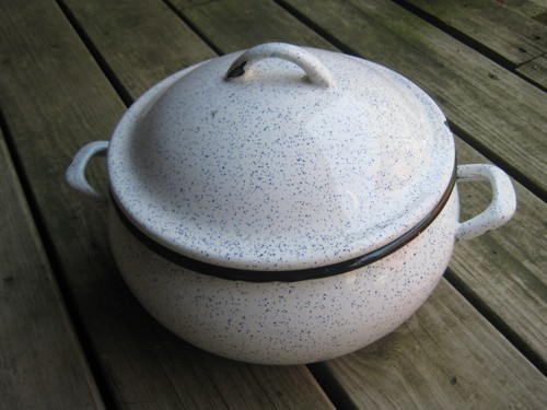 Vintage used porcelain - ,