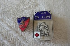 insigne militaire 14° section d'infirmiers Militaire 20° SSM Secours mutuel Lyon