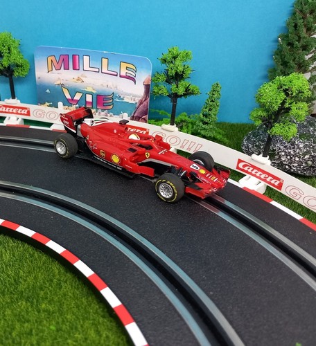 Voiture pour circuit - , carrera