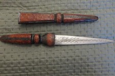 art africain coupe papier, dague, couteau foureau en cuir