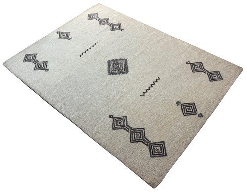 Tapis couleur ivoire - en,