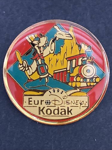 Pin disney dingo 1992 - pin’s,