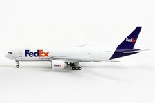 FedEx B777-200LRF N887FD