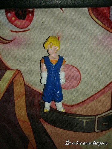 Figurine dragon ball vegetto - ball, z