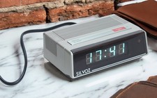 SILVOZ - Ancien Réveil Electrique 1980  (Réf#G-379)