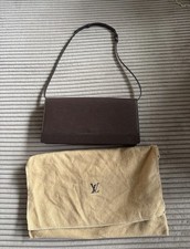 Sac Pochette  LOUIS VUITTON en