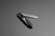 Couteau Mongin navette, corne de buffle