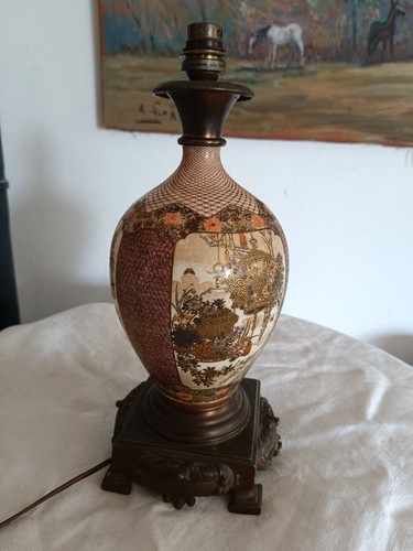 Ancienne base lampe - ancienne, en