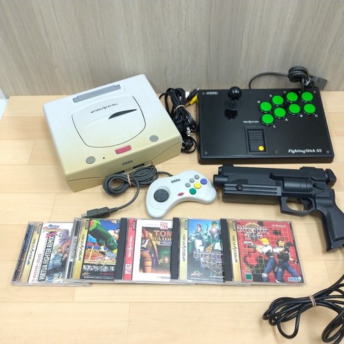 Console sega saturn japonaise - console,