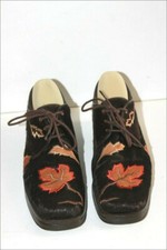 SANCHE DE LA ROSA  Derby à Lacets Fourrure Rase Imprimée Feuilles T 38.5 TTBE