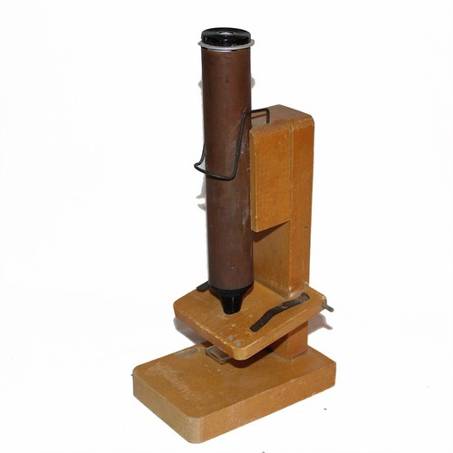Ancien microscope bois - en,