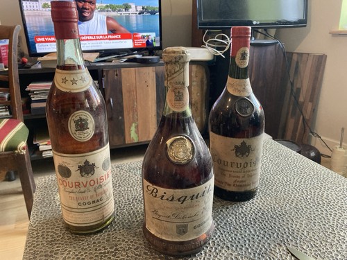 Bouteilles cognac - de,