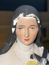 ?Ancienne statuette de Sainte Thérèse de Lisieux en plâtre Signée sous le socle