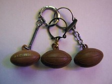 3 Anciens porte-clés ballon