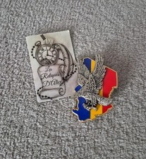 Insigne / pucelle opération