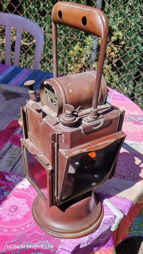Ancienne lanterne des - lanterne,