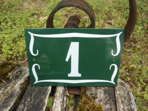 Plaque emaillee numero rue - numero,