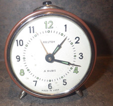 Réveil Vintage ROSTOV 4 Rubis – Made in USSR – Fonctionnel & Collector