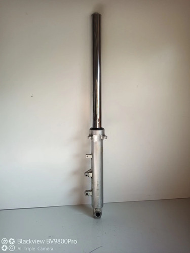 Tube fourche gauche suzuki - tube,
